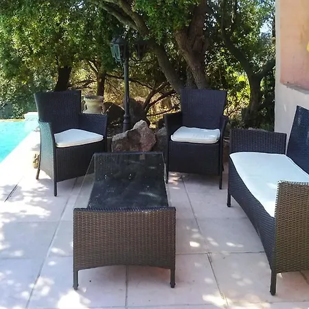 וילה Holiday Home San Gavino פיגארי