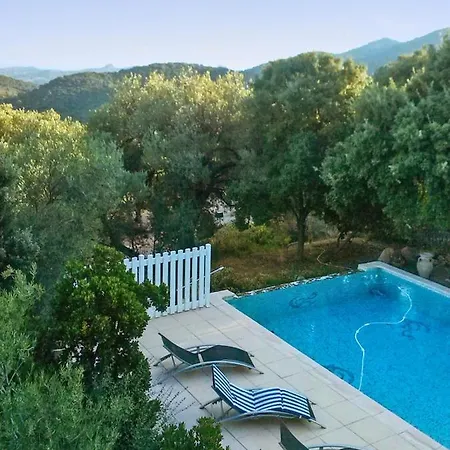 Holiday Home San Gavino פיגארי