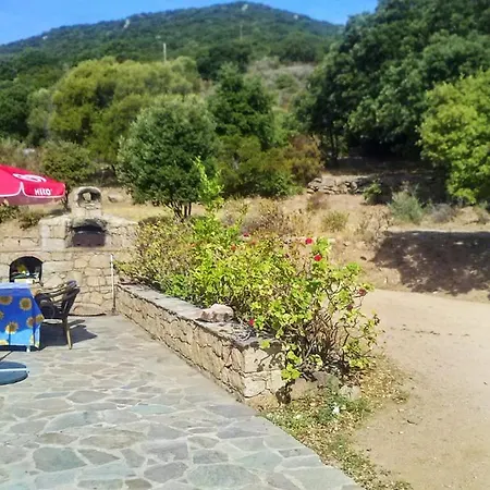 Vila Holiday Home San Gavino